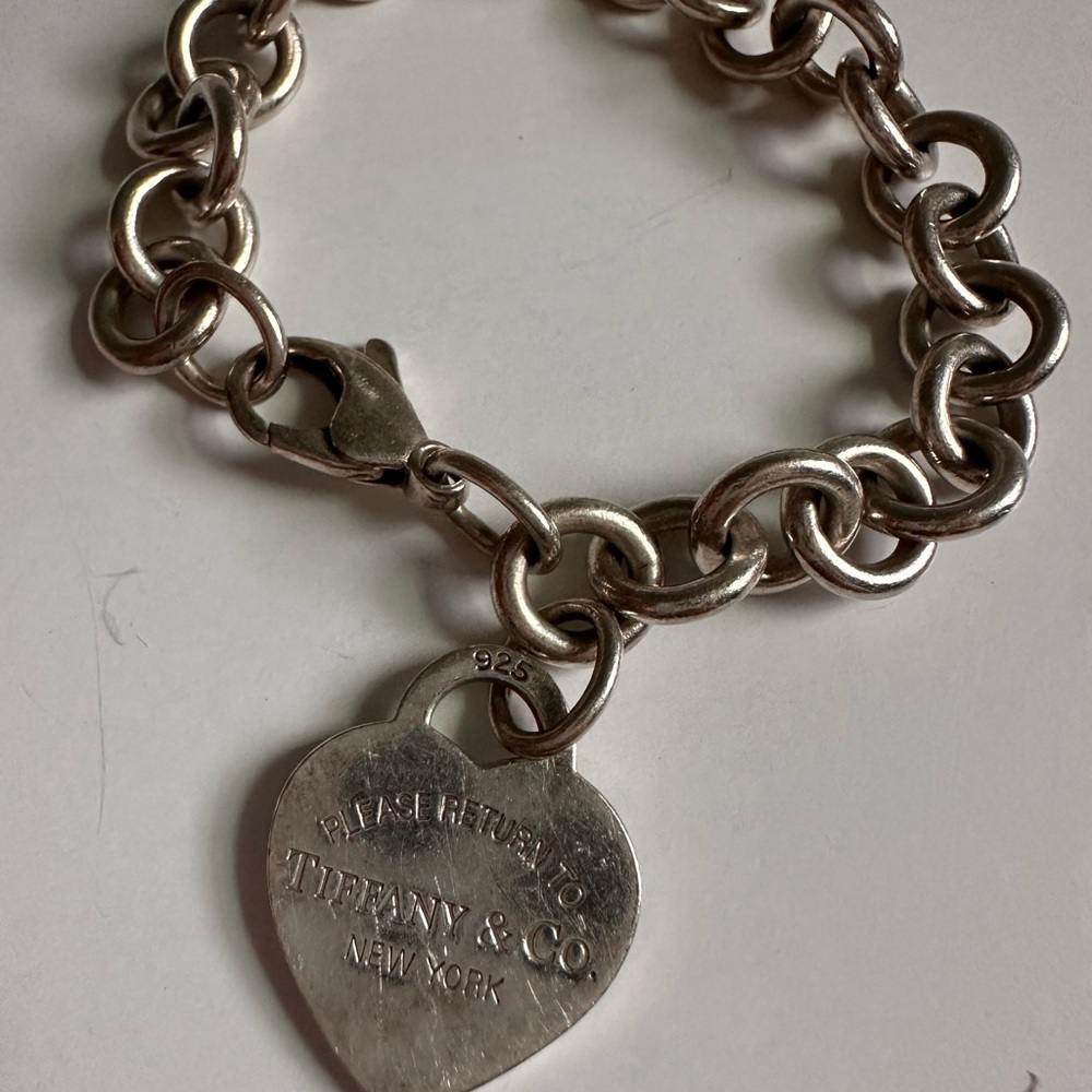 Tiffany & Co. Silver Heart Tag Bracelet